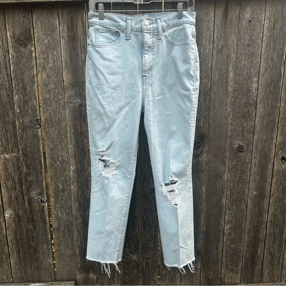 Madewell The Mom Jean Sky Blue Distressed Straight Jeans Size 27